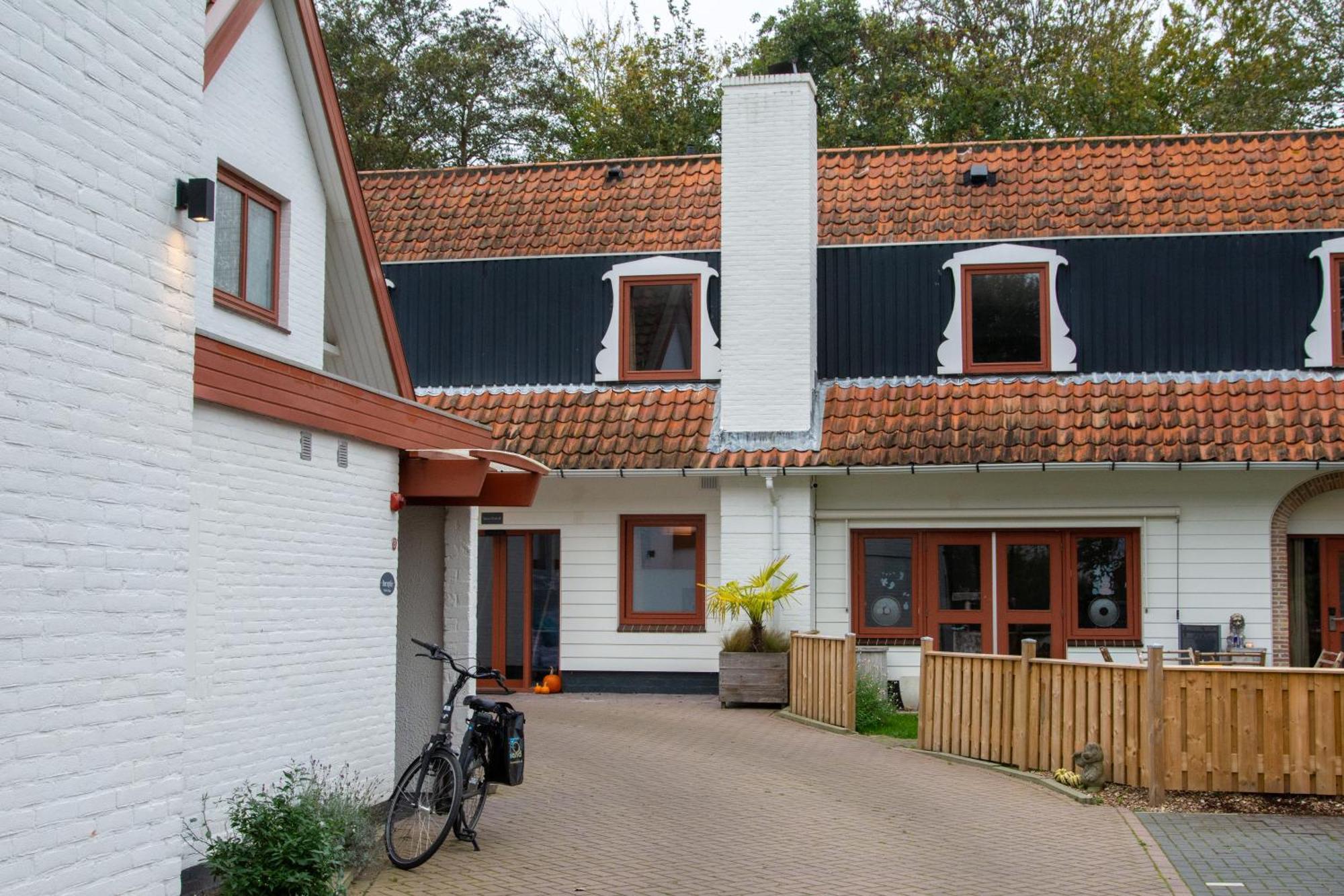 Strandhotel De Logerij Renesse Extérieur photo